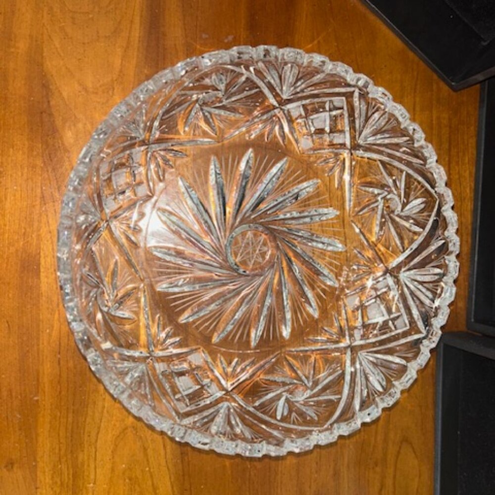 A SHOWPIECE -Royal Pinwheel by AVITRA - "Old Money" Large Crystal Bowl-SPARKLING